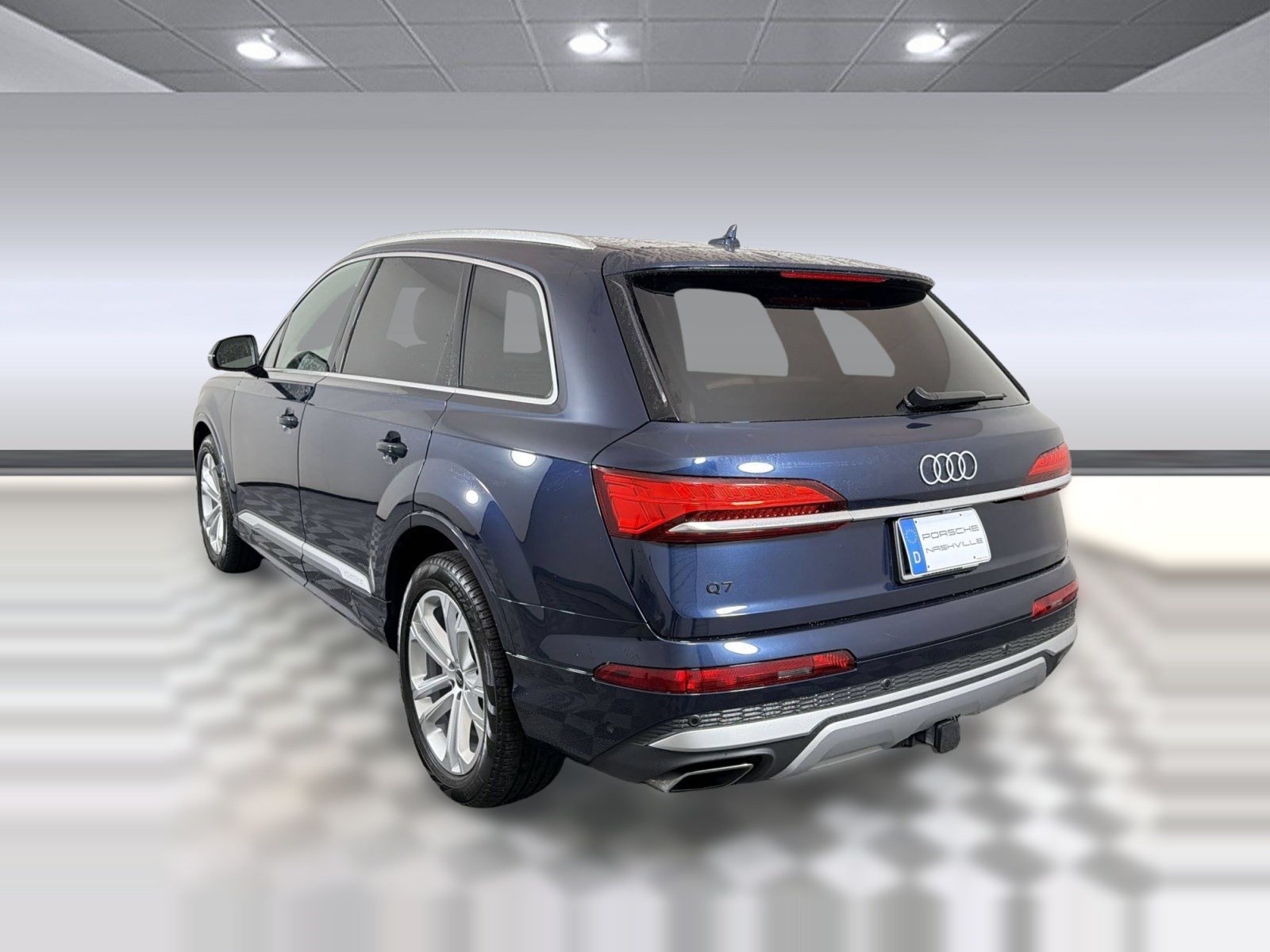 Certified 2025 Audi Q7 3.0T Prestige AWD/4WD image 3