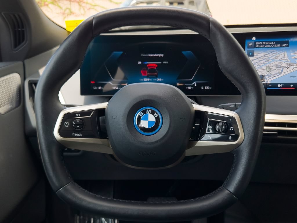 Used 2023 BMW iX M60 AWD/4WD image 18