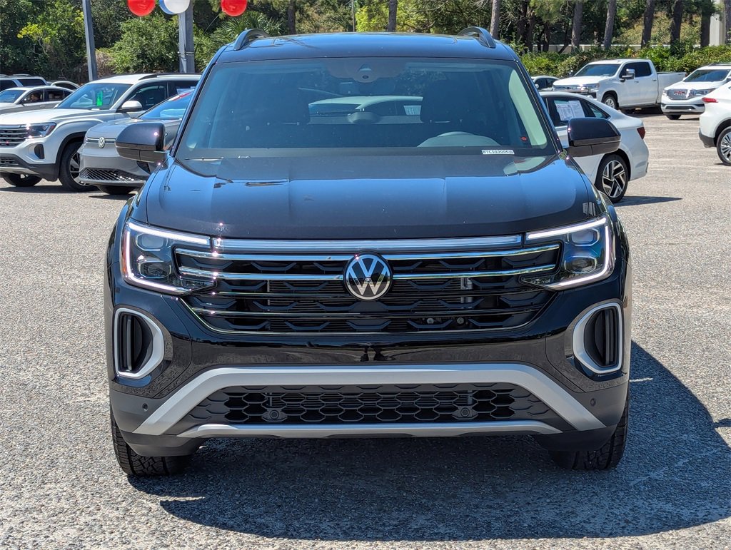 New 2026 Volkswagen Atlas Peak Edition image 10