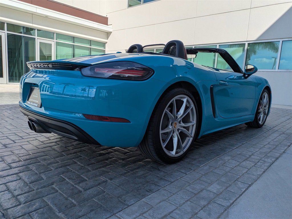 Used 2017 Porsche 718 Boxster S image 4