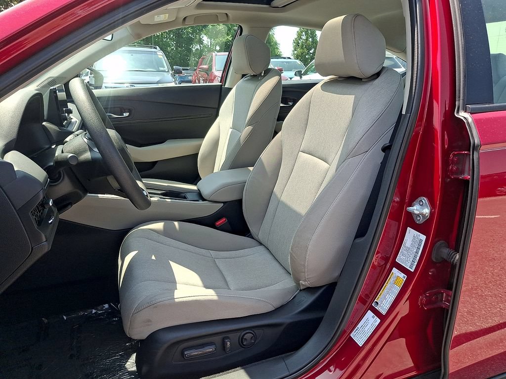 Used 2024 Honda Accord EX image 13