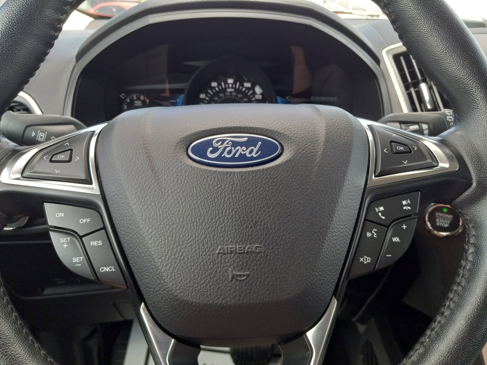 Used 2024 Ford Edge SEL AWD/4WD image 18