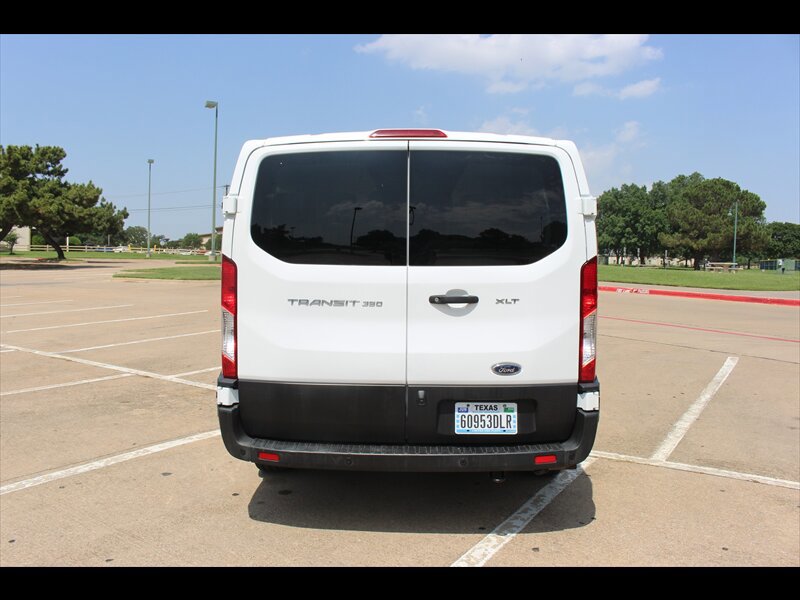 Used 2021 Ford Transit 350 XLT RWD image 4