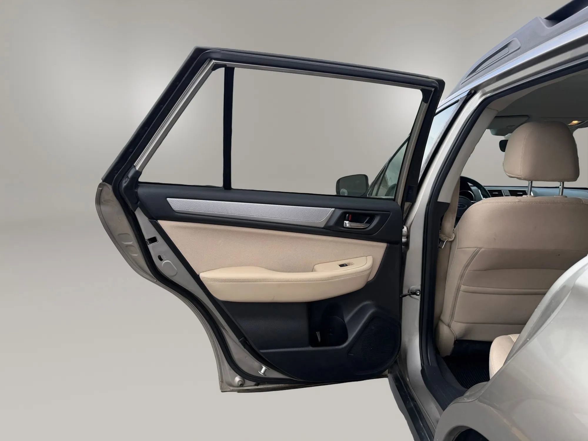 Used 2019 Subaru Outback 2.5i Premium AWD/4WD image 28