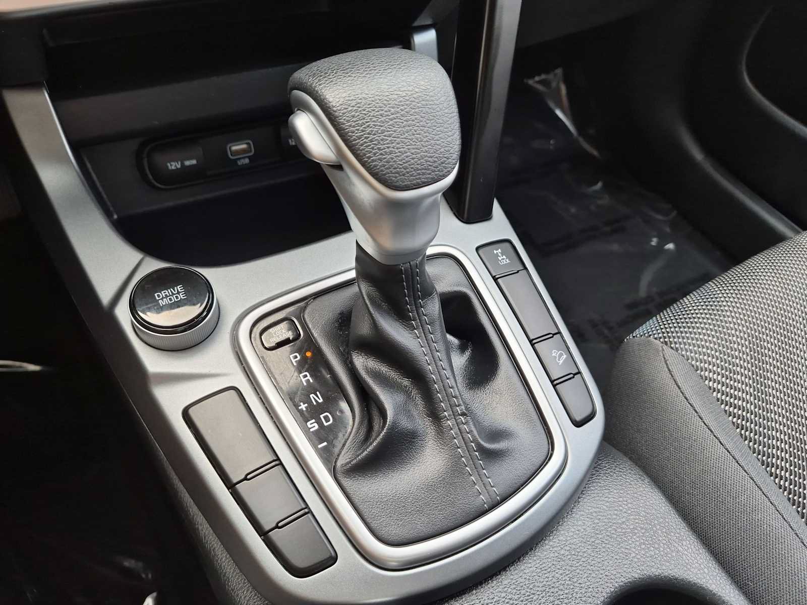 Used 2023 Kia Seltos LX AWD/4WD image 31