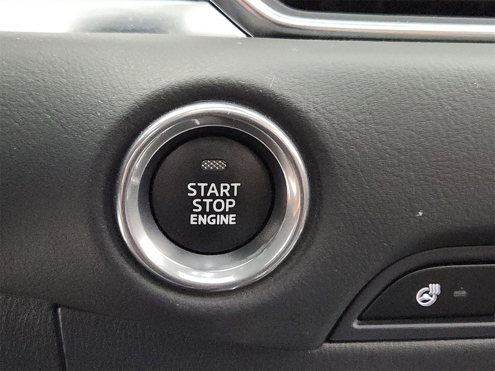 Certified 2025 MAZDA CX-5 Signature image 35