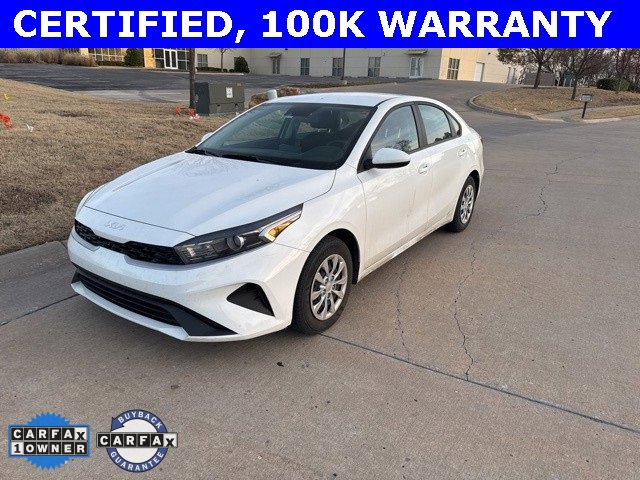 Used 2023 Kia Forte LX image 7