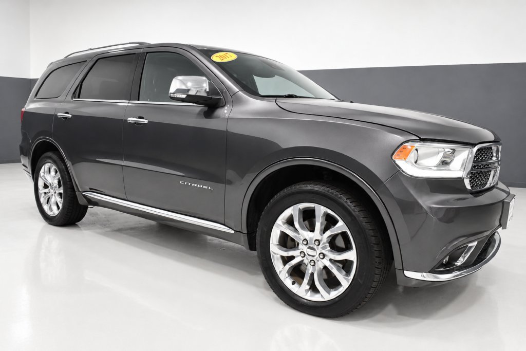 Used 2017 Dodge Durango Citadel w/ Premium Entertainment Group AWD/4WD image 7