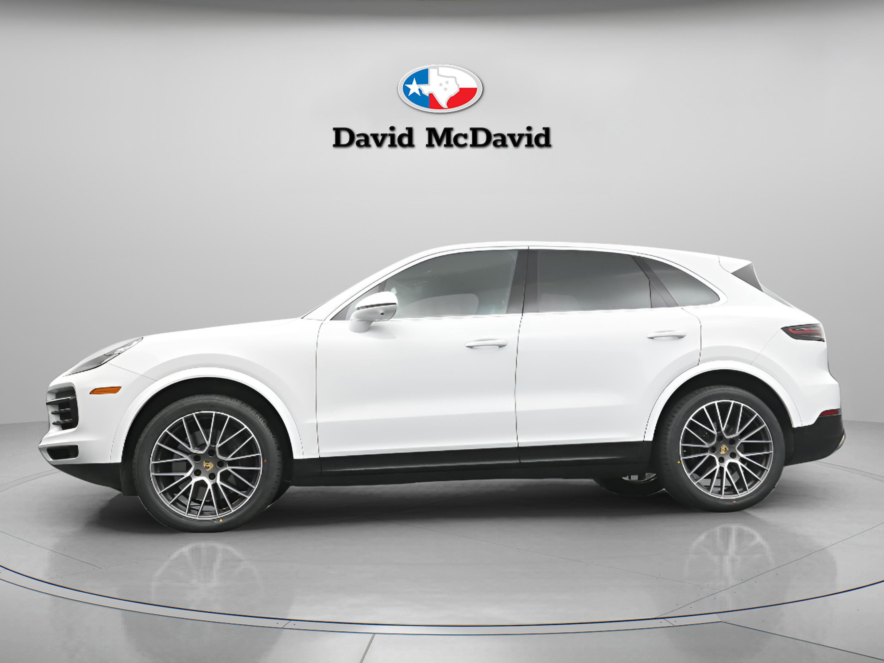 Used 2022 Porsche Cayenne image 6