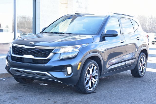 Used 2021 Kia Seltos SX w/ SX Sunroof Package image 12