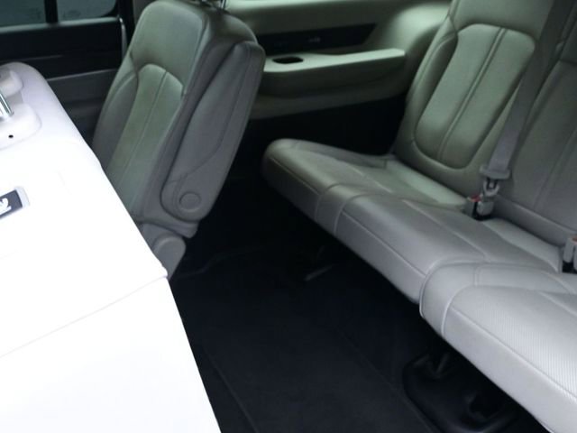 Used 2022 Jeep Wagoneer Series III w/ Flexible Seating Group image 21