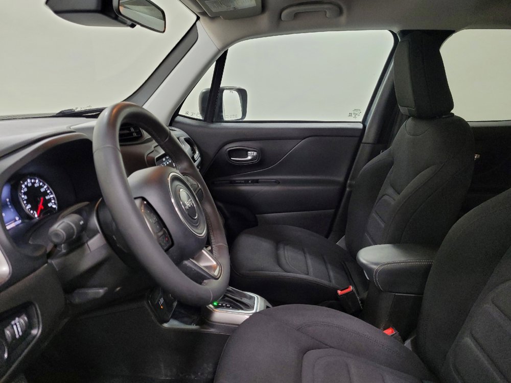 Used 2022 Jeep Renegade Latitude AWD/4WD image 17