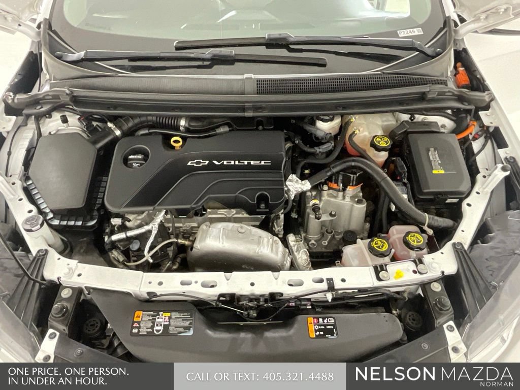 Used 2018 Chevrolet Volt LT w/ Comfort Package FWD image 48