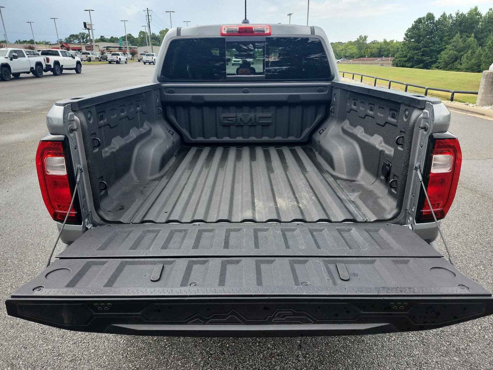 Certified 2025 GMC Canyon Denali AWD/4WD image 11