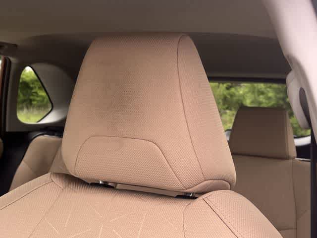 Used 2024 Toyota RAV4 XLE w/ Convenience Package image 25