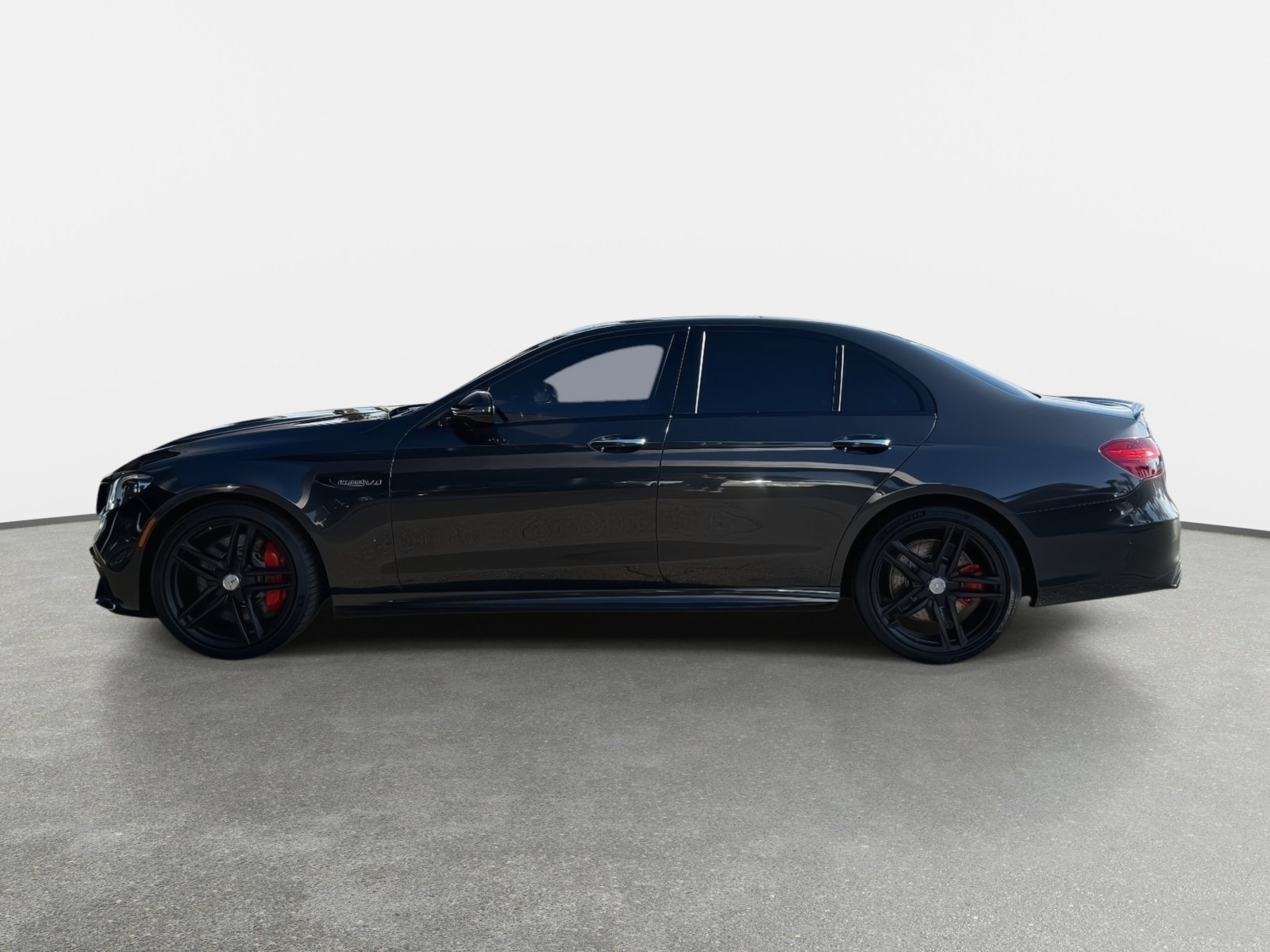 Used 2023 Mercedes-Benz E 63 AMG S image 6
