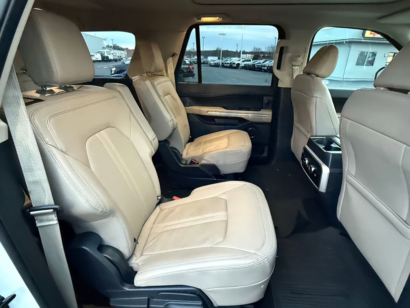Used 2023 Ford Expedition Max Limited image 15