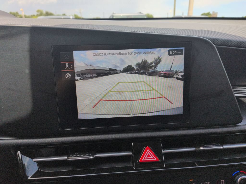Used 2025 Kia Niro LX FWD image 17