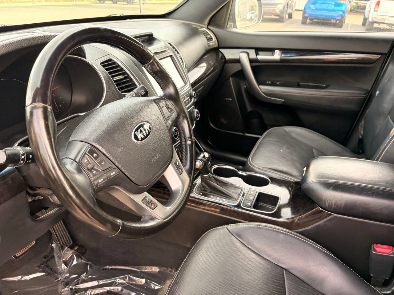 Used 2014 Kia Sorento SX FWD image 17