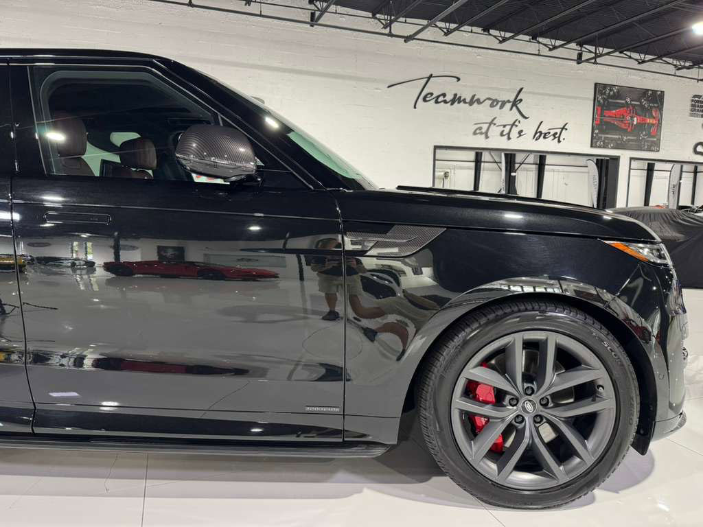Used 2024 Land Rover Range Rover Sport Autobiography image 55