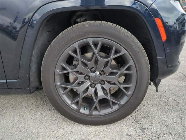 Used 2024 Jeep Grand Cherokee L Summit image 11