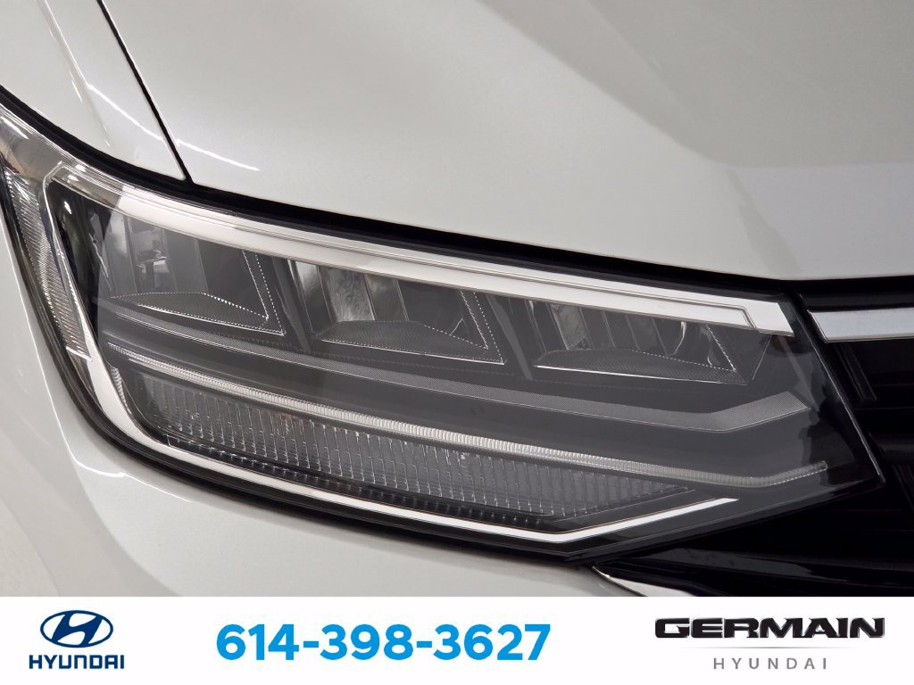 Used 2024 Volkswagen Tiguan SE R-Line AWD/4WD image 14