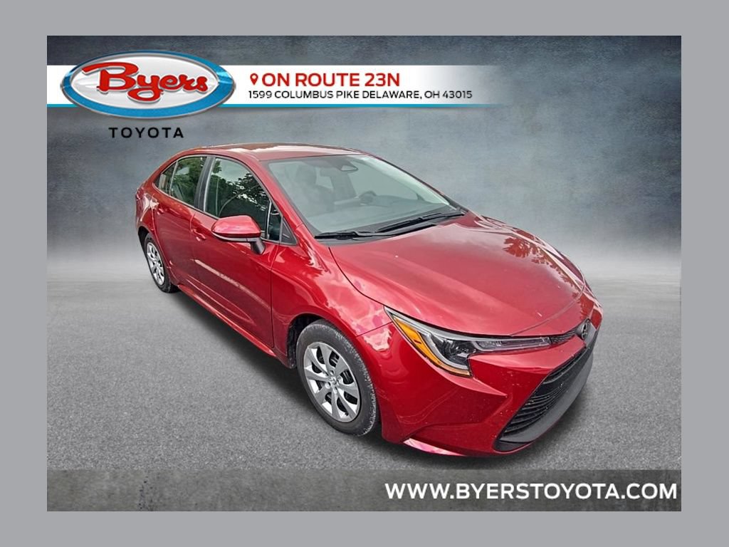 Used 2025 Toyota Corolla LE FWD image 1