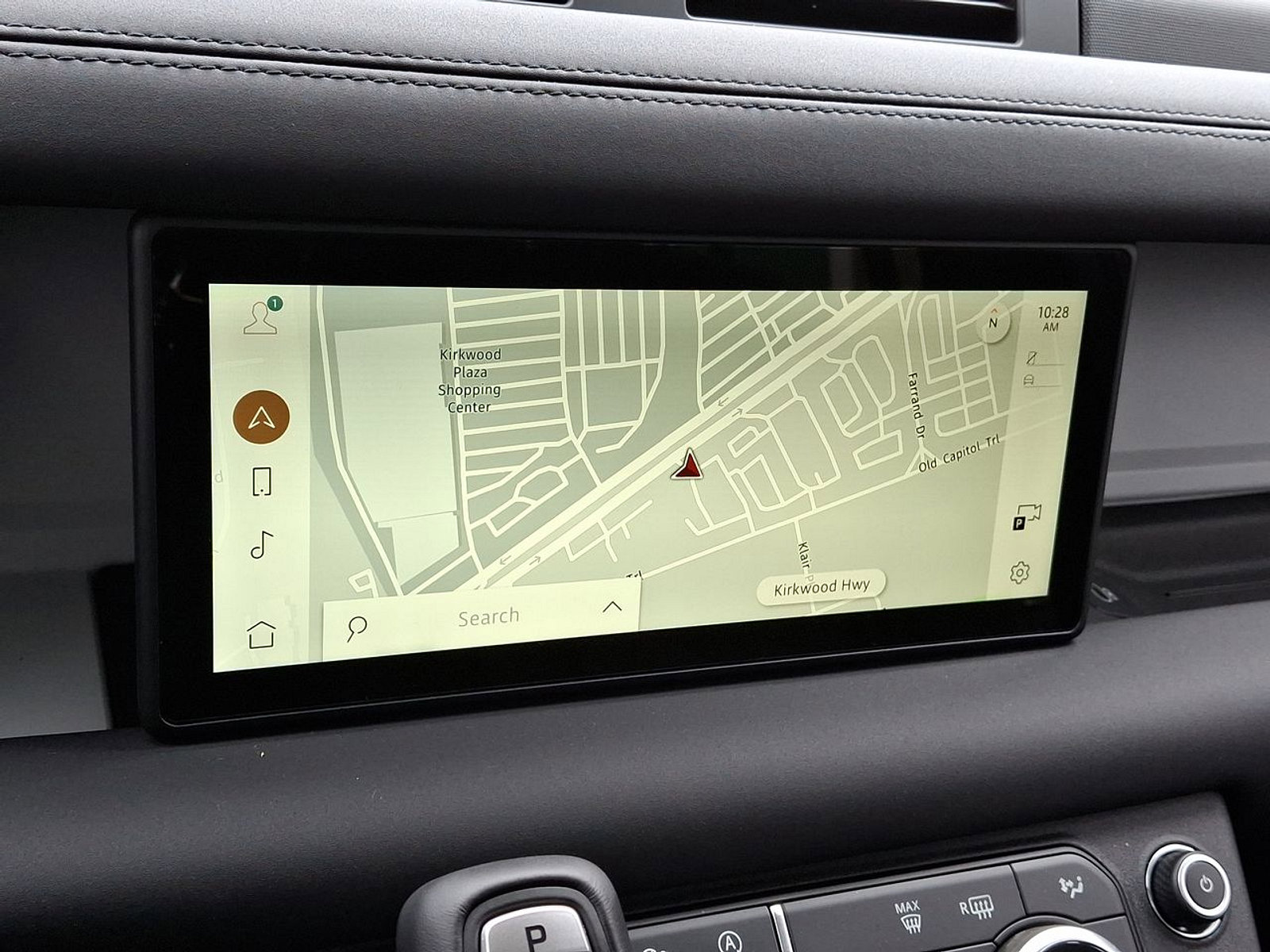 Used 2024 Land Rover Defender 110 S image 18