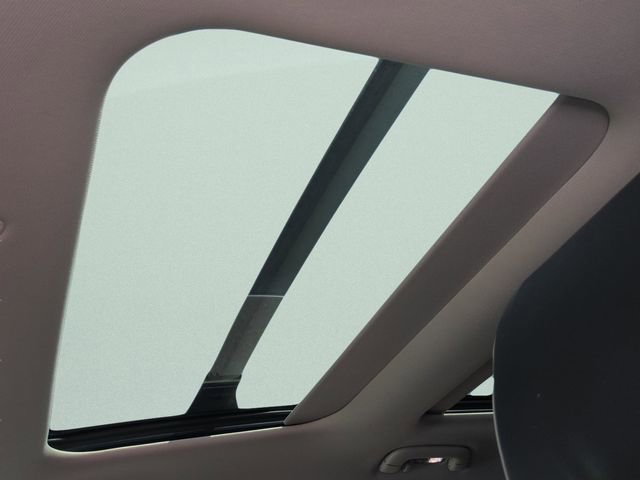 Used 2025 Genesis GV80 2.5T Prestige image 19