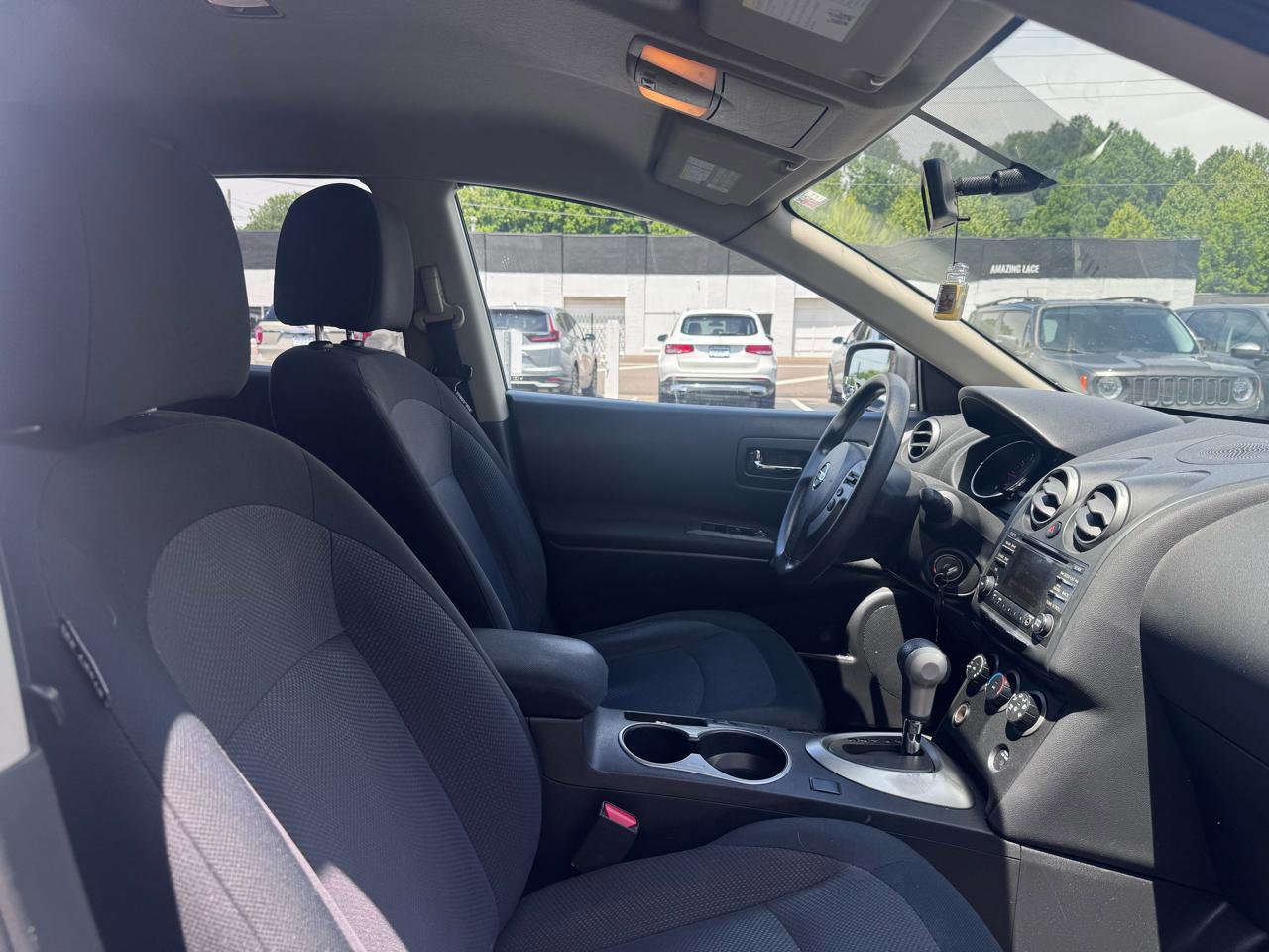 Used 2012 Nissan Rogue S w/ Special Edition Pkg AWD/4WD image 8