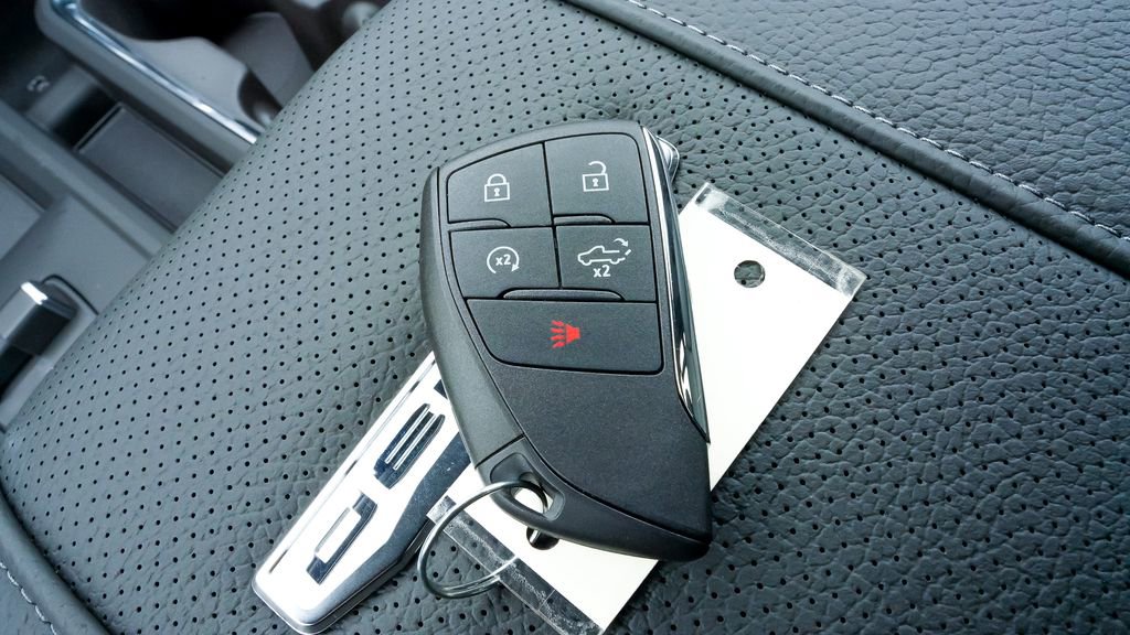 New 2026 GMC Sierra 2500 Denali w/ Denali Reserve Package image 28