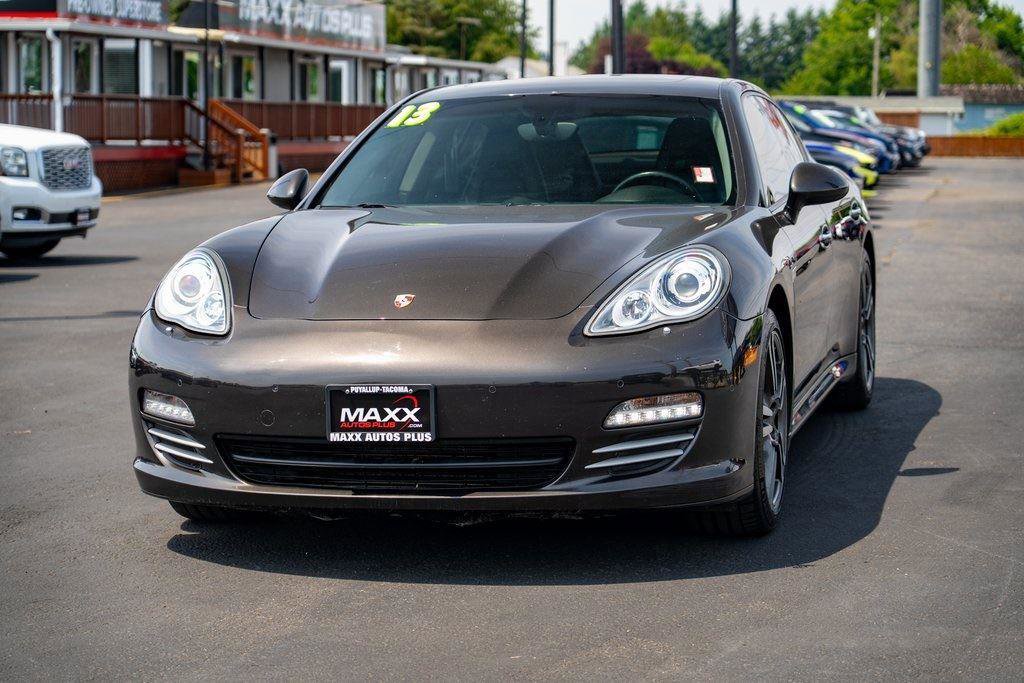 Used 2013 Porsche Panamera 4 w/ Premium Pkg image 4