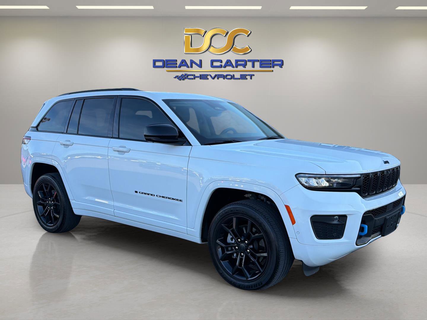 Used 2023 Jeep Grand Cherokee 30th Anniversary AWD/4WD image 7