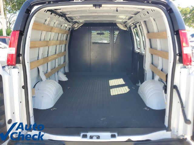 Certified 2025 Chevrolet Express 2500 w/ Driver Convenience Package RWD image 9