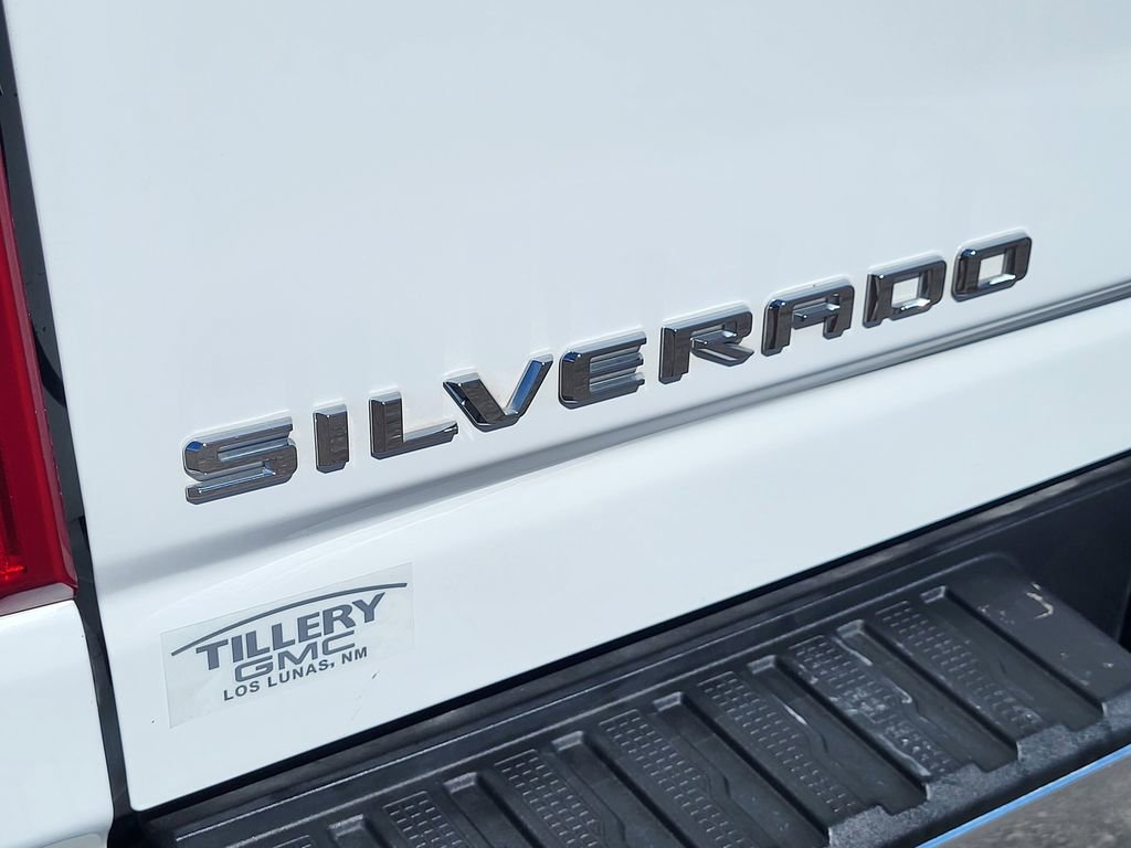 Used 2024 Chevrolet Silverado 2500 LT image 8