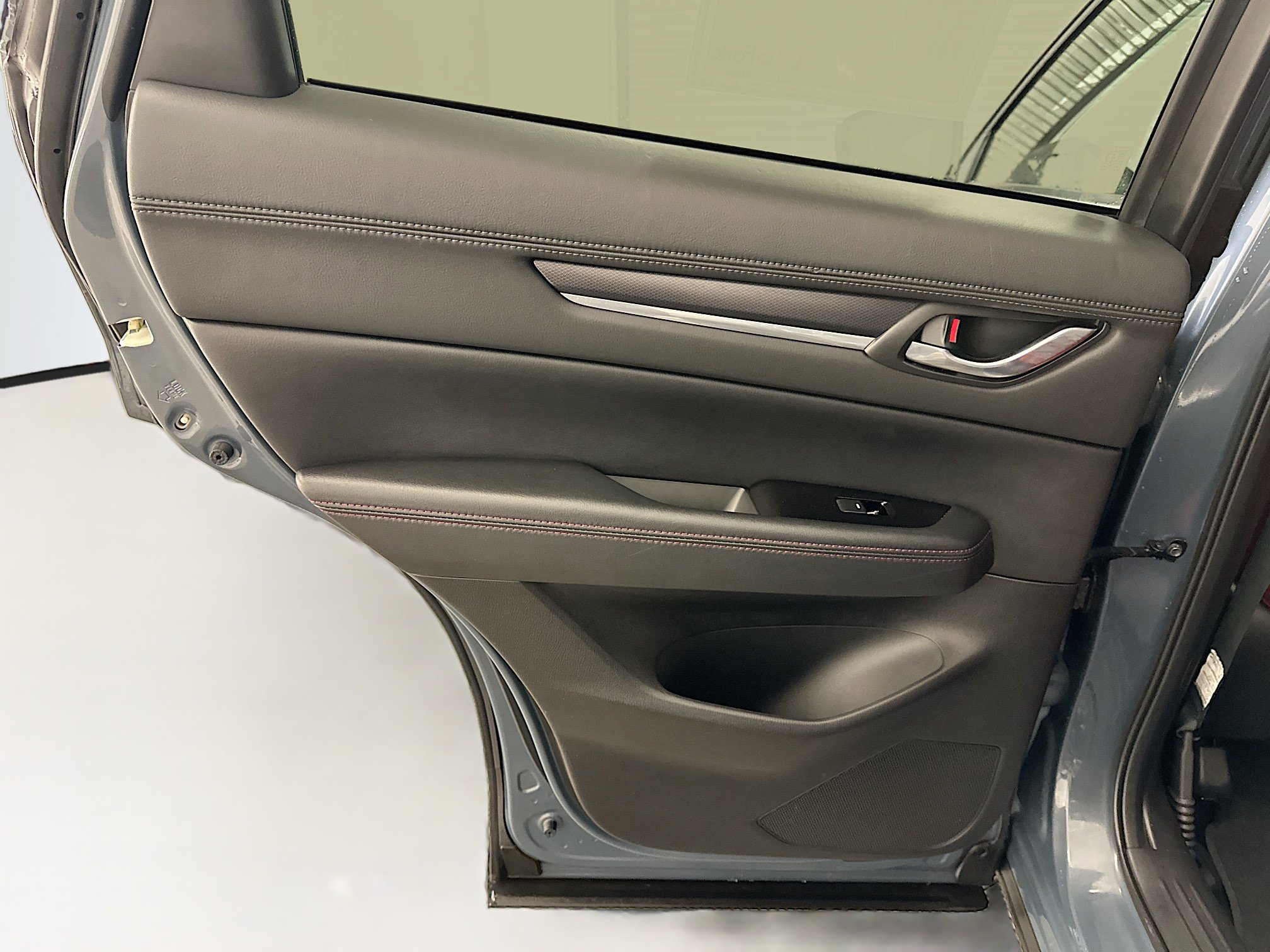 Used 2024 MAZDA CX-5 Carbon Edition image 28