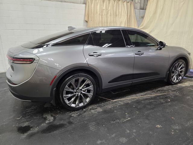 Used 2023 Toyota Crown Limited w/ Advanced Technology Package image 7