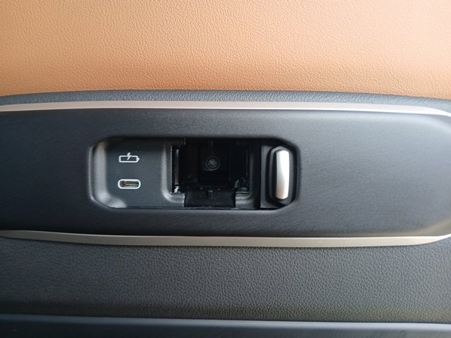 New 2027 BMW X7 xDrive40i AWD/4WD image 17