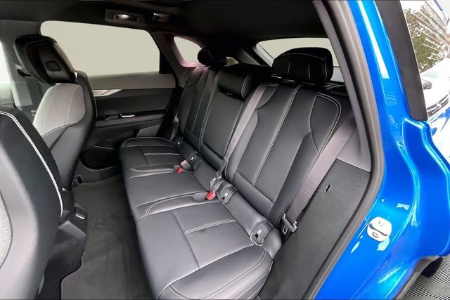 New 2026 Cadillac Optiq Luxury 1 image 11