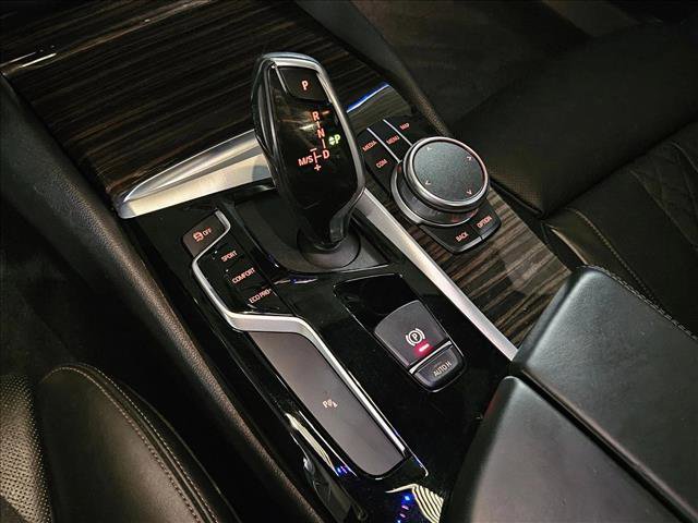 Used 2019 BMW 540i RWD image 12