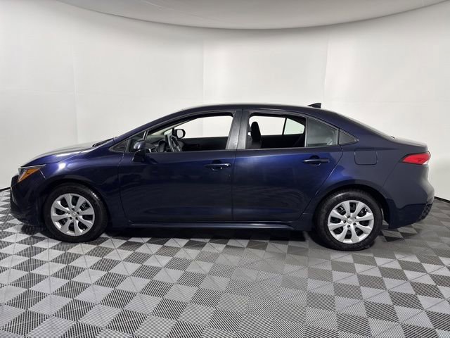 Used 2024 Toyota Corolla LE image 4