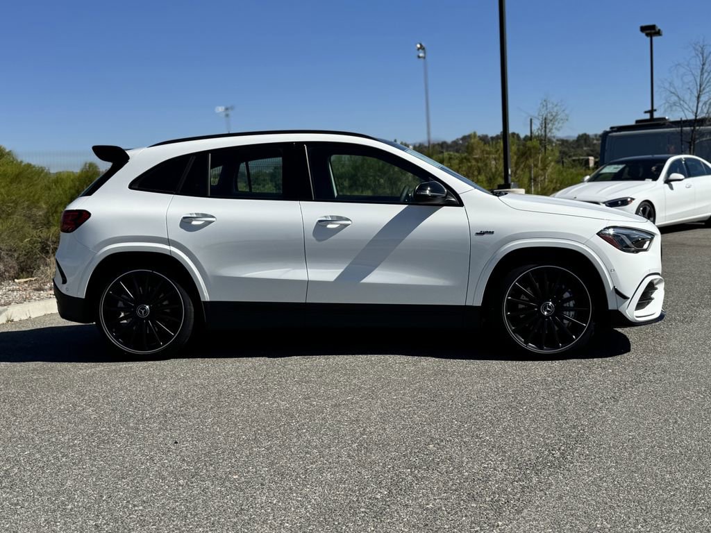 New 2025 Mercedes-Benz GLA 35 AMG 4MATIC image 7