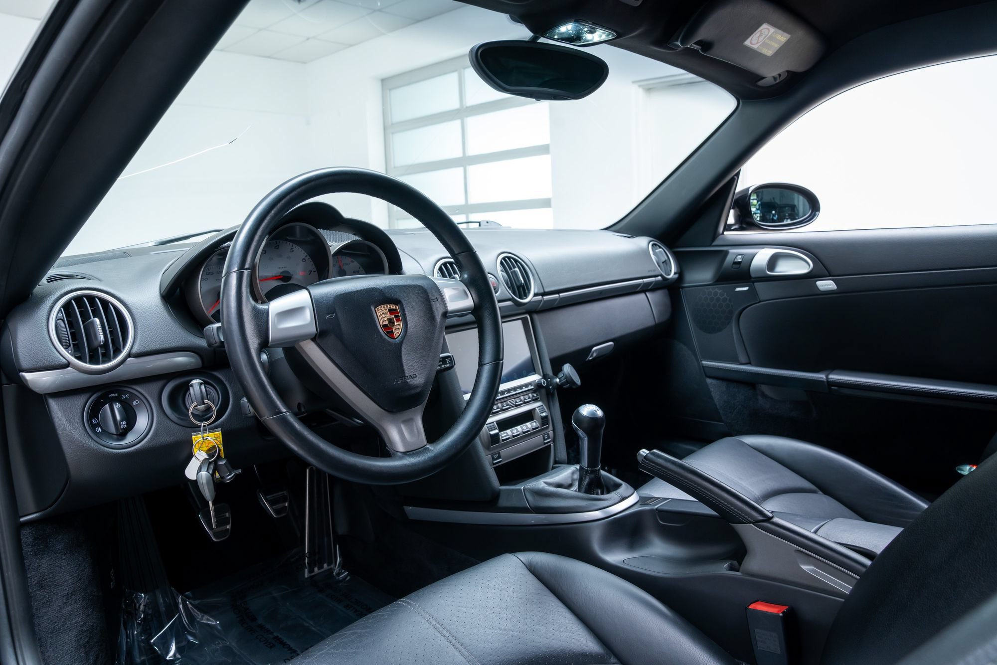 Used 2006 Porsche Cayman S RWD image 16