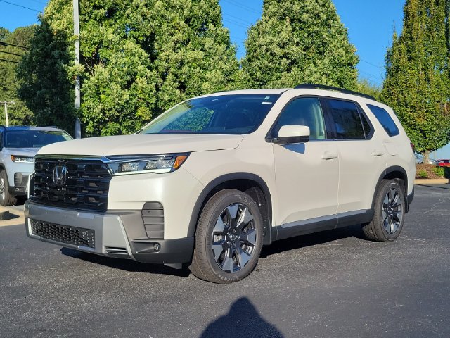 New 2026 Honda Pilot Touring image 32