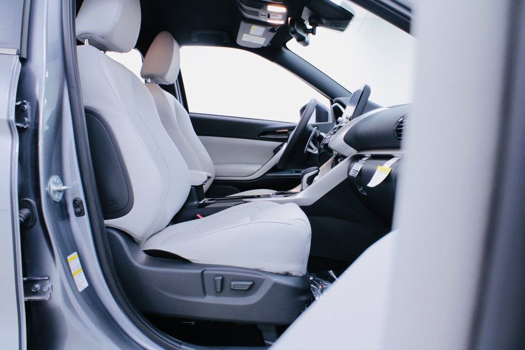 Used 2024 Mitsubishi Eclipse Cross SEL image 25