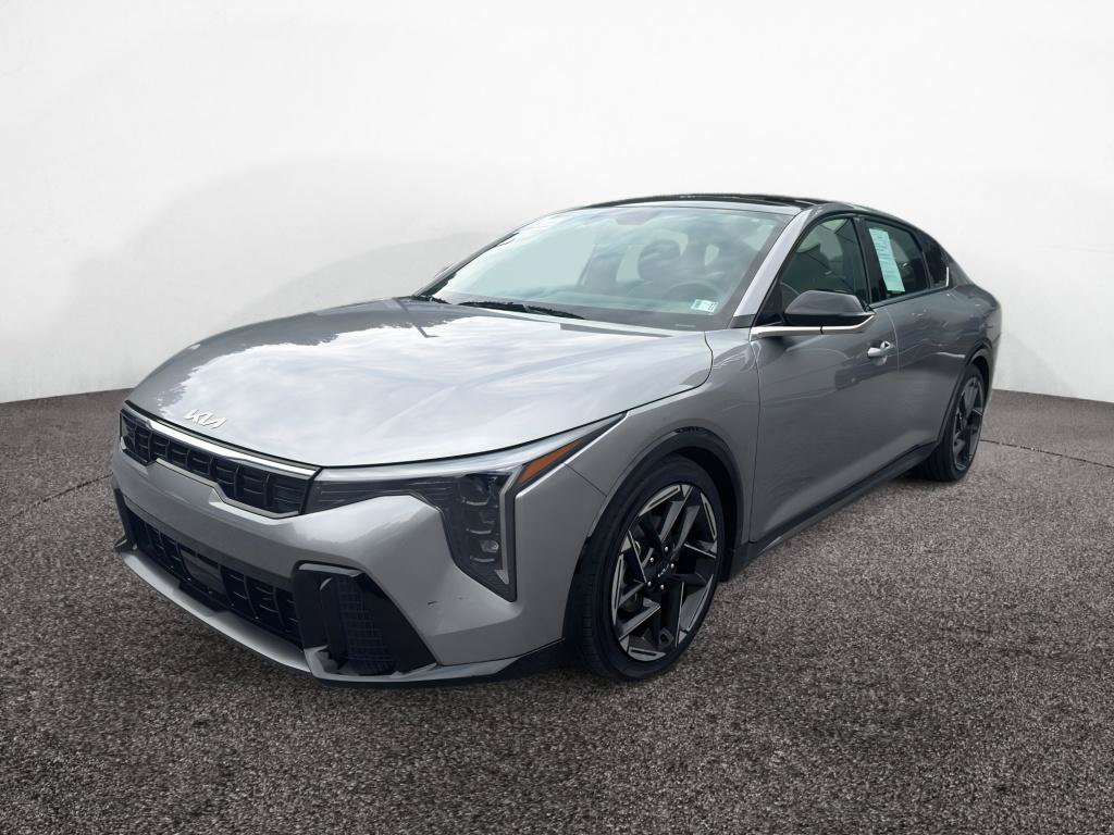 Used 2025 Kia K4 GT-Line w/ GT-Line Sunroof Package FWD image 3