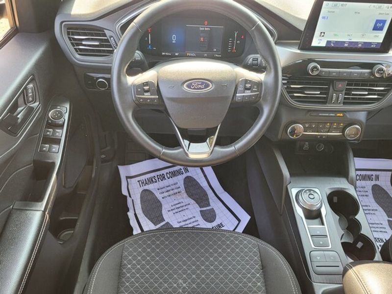 Used 2024 Ford Escape Active image 8