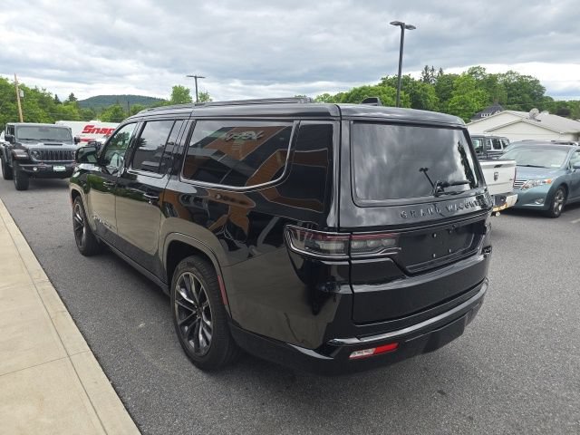 Certified 2025 Jeep Grand Wagoneer L Series III w/ Rear Seat Video Group 1 AWD/4WD image 4