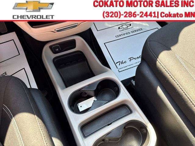 Used 2024 Chrysler Voyager LX FWD image 19