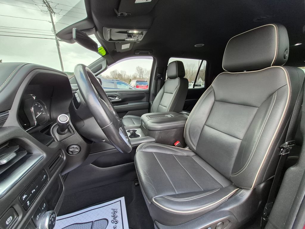 Certified 2021 GMC Yukon SLT w/ SLT Luxury Package AWD/4WD image 15